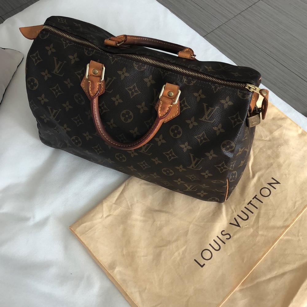 Authentic Louis Vuitton SPEEDY 35